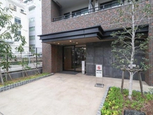 【埼玉県/川越市脇田本町】プレシスヴィアラ川越 エントランス