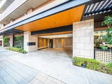 【埼玉県/所沢市寿町】イニシア所沢 エントランス