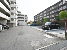 【埼玉県/鶴ヶ島市富士見】レーベンハイム若葉富士見町 駐車場