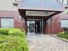 【埼玉県/入間市大字下藤沢】シティ武蔵藤沢 エントランス