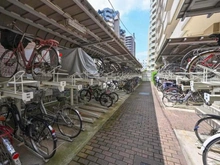 【埼玉県/川越市新富町】川越パーク・ホームズ 駐輪場