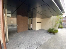 【東京都/清瀬市野塩】プレシス秋津ステーションフロント エントランス