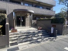 【埼玉県/さいたま市北区宮原町】パークハイツ大宮宮原 エントランス