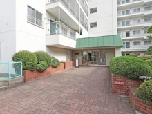 【東京都/東村山市栄町】メゾン久米川 エントランス