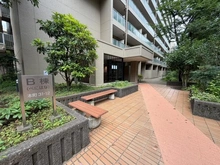 【埼玉県/和光市本町】シーアイハイツ和光 B号棟 アプローチ