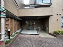【埼玉県/入間市東藤沢】ライオンズマンション武蔵藤沢 エントランス