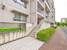 【埼玉県/志木市館】志木ニュータウン東の森壱番街 九号棟 敷地内