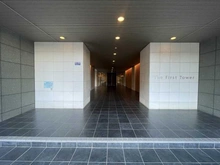 【埼玉県/さいたま市南区別所】ミューズシティ　ザ　ファーストタワー アプローチ