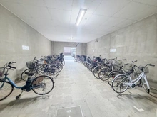 【埼玉県/新座市東北】ルネグランステージ志木II 駐輪場