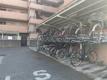 【埼玉県/さいたま市北区奈良町】コスモ大宮宮原ガーデンフォルム 駐輪場