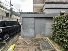 【埼玉県/ふじみ野市上福岡】ベルシャトウ上福岡 共用部：ごみ置き場