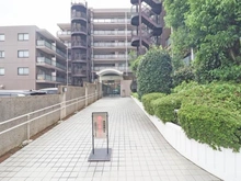 【埼玉県/さいたま市北区宮原町】大宮宮原ガーデンハウス エントランス