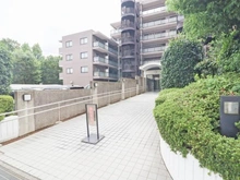 【埼玉県/さいたま市北区宮原町】大宮宮原ガーデンハウス エントランス