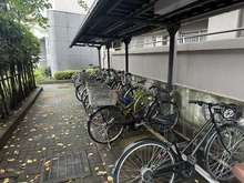 【埼玉県/入間市大字上藤沢】エステ・スクエア武蔵藤沢 駐輪場