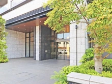【東京都/小平市花小金井南町】シティハウス小金井公園 B棟 エントランス