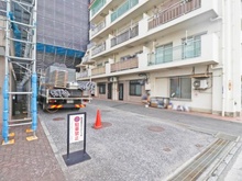 【埼玉県/ふじみ野市上福岡】コスモ上福岡プレステージ エントランス：※大規模修繕工事中