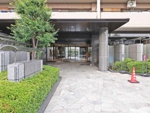 【埼玉県/草加市栄町】コスモステージ草加松原 エントランス