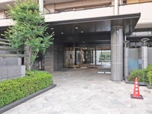 【埼玉県/草加市栄町】コスモステージ草加松原 エントランス