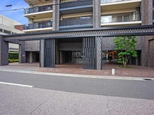 【埼玉県/さいたま市浦和区常盤】レーベン浦和常盤　THE　TOWER アプローチ