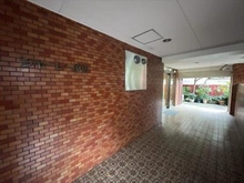 【東京都/渋谷区神宮前】シャーレー原宿 エントランス