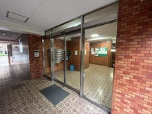 【東京都/渋谷区神宮前】シャーレー原宿 エントランス