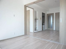 【神奈川県/相模原市緑区橋本台】ライオンズマンション橋本台第2 Ｄ　約６．７帖／洋室　約４．９帖