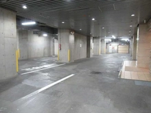 【東京都/新宿区西新宿】セントラルレジデンス新宿シティタワー 駐車場