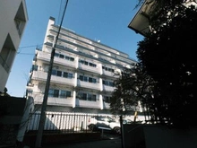 【東京都/渋谷区千駄ヶ谷】秀和第二神宮レジデンス 現地外観（撮影　２０２６．０４）