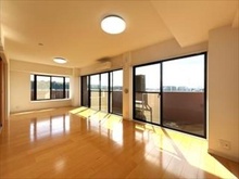 【神奈川県/横浜市港北区新羽町】ライオンズマンション大倉山新羽町 ＬＤＫ約１８．５帖