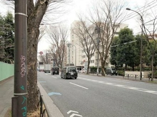 【東京都/世田谷区南烏山】千歳マンション 前面道路（撮影　２０２６．０３）