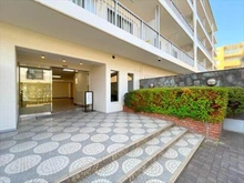 【東京都/狛江市岩戸北】メゾン喜多見 マンション入口