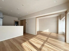 【東京都/新宿区西早稲田】フジタ早稲田マンション ＬＤＫ　約１１．３帖／洋室　約６．２帖