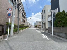【千葉県/市川市新井】浦安パーク・ホームズ 前面道路（２０２６年５月撮影）