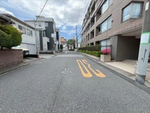 【千葉県/市川市新井】浦安パーク・ホームズ 前面道路（２０２６年５月撮影）