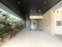 【東京都/目黒区下目黒】グランドメゾン目黒プレイス エントランス