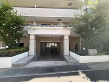 【兵庫県/芦屋市翠ケ丘町】フィル・グリーン芦屋 エントランス正面
