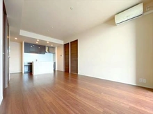 【東京都/江東区豊洲】スカイズ　タワー＆ガーデン ＬＤＫ約１３．１帖