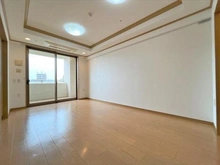 【東京都/港区白金】ザ・レジデンス白金スイート リビングダイニング約１０帖（１）