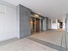 【東京都/八王子市旭町】シティタワー八王子フレシア エントランス