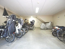 【大阪府/大阪市阿倍野区橋本町】ジョイアコルテ阿倍野晴明丘 共用部＿自転車置場