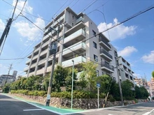 【愛知県/名古屋市昭和区川名町】グランドメゾン川名ウエストレジデンス 外観：外観　（南側から／２０２５年８月撮影）