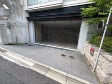 【愛知県/名古屋市昭和区菊園町】グランドメゾン桜山菊園町 駐車場