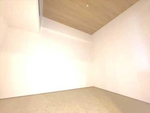 【京都府/京都市右京区太秦多藪町】ネオコーポ太秦 納戸（約５．０帖）