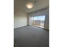 【千葉県/習志野市津田沼】津田沼ハイライズ 洋室（約６．８帖）