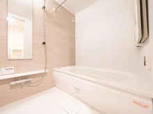 【埼玉県/さいたま市浦和区駒場】ブランシエラ浦和駒場 1418サイズのゆったりとした浴室は、換気乾燥暖房機能付き