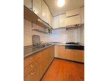 【千葉県/松戸市新松戸】新松戸アゼリアパークハウスA棟 動線の良い２Wayキッチン採用