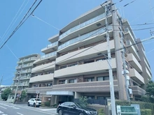 【千葉県/流山市大字鰭ケ崎】レクセルマンション南流山 外観