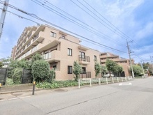 【千葉県/柏市東中新宿】ベルドゥムール南柏 外観：総戸数148戸のファミリーマンション！