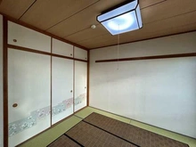 【千葉県/八千代市大和田新田】アルファグランデ八千代緑が丘 和室（約６．０畳）