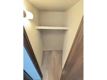 【東京都/板橋区大和町】リビオレゾン板橋本町ステーションサイド ウォークインクローゼット